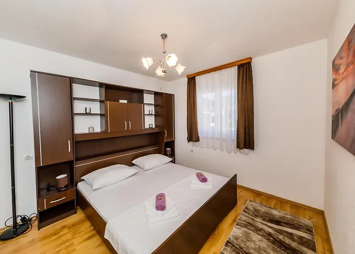 Homestay Lamarin